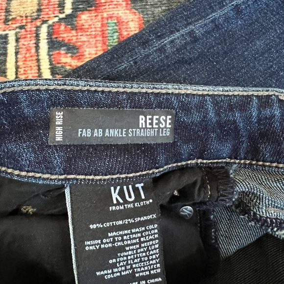Kut from the Kloth Reese High rise Fab Ab Ankle Straight Leg Jean - Picture 3 of 5